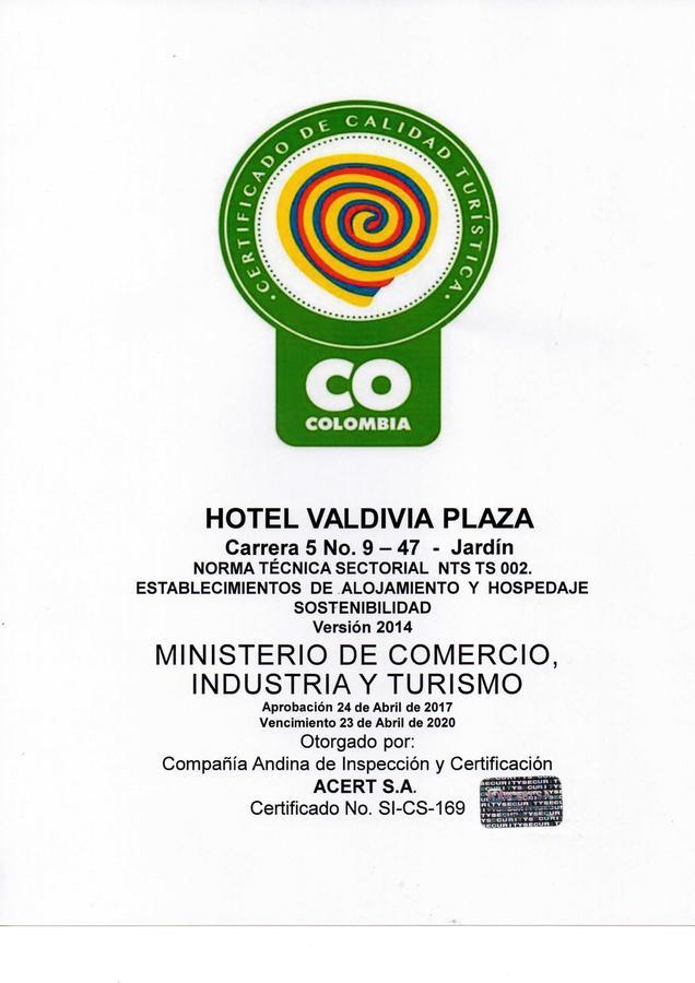 Hotel Valdivia Plaza Jardín Exterior foto